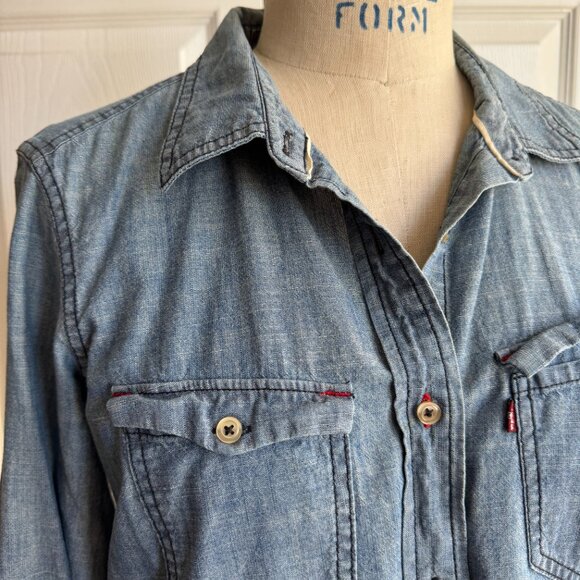 Classic Levis Button Up Shirt Dress Size Medium Chambray Denim Western - Picture 8 of 13